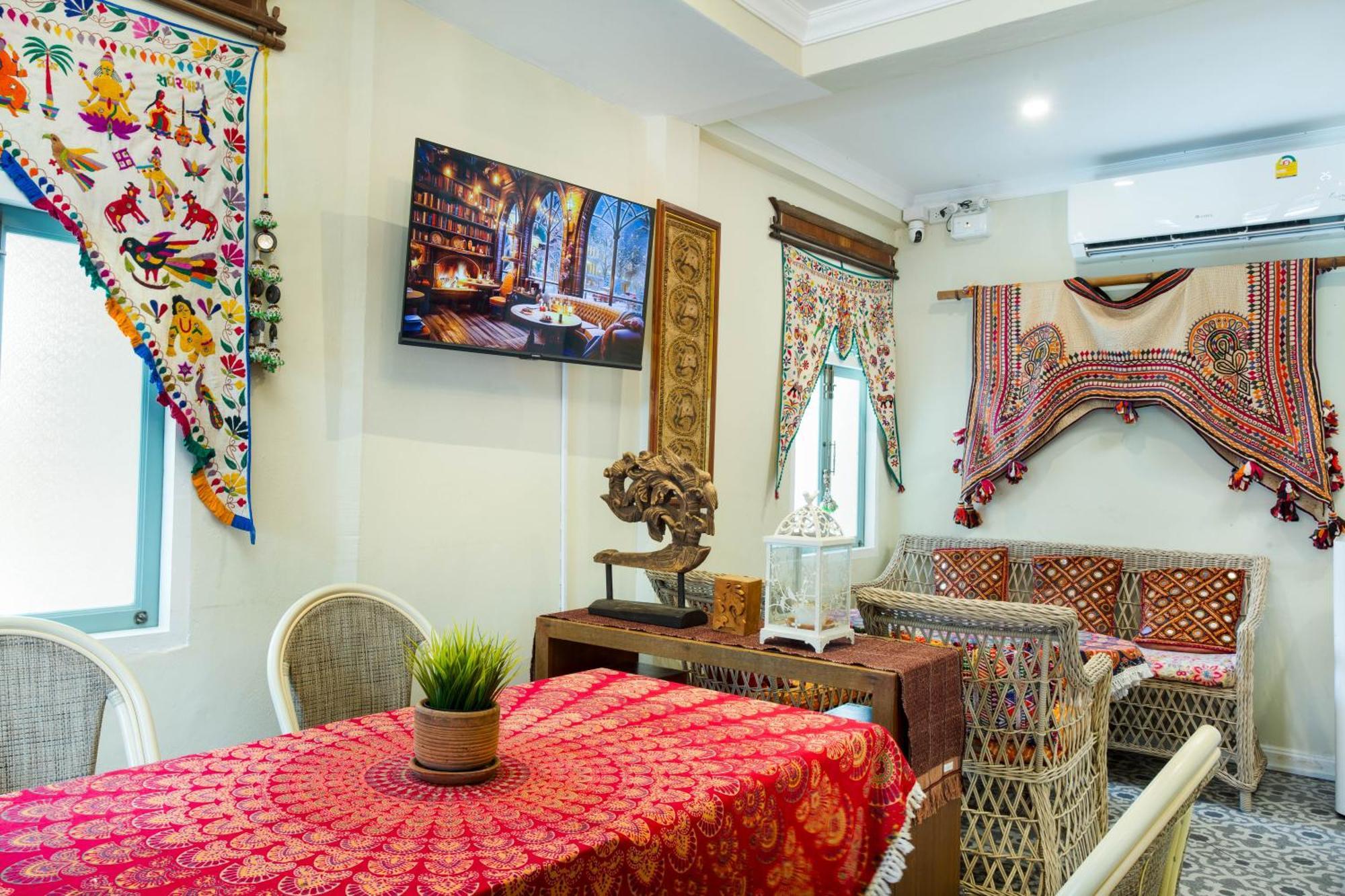 Pran@Kumuang Boutique House Vandrarhem Chiang Mai Exteriör bild